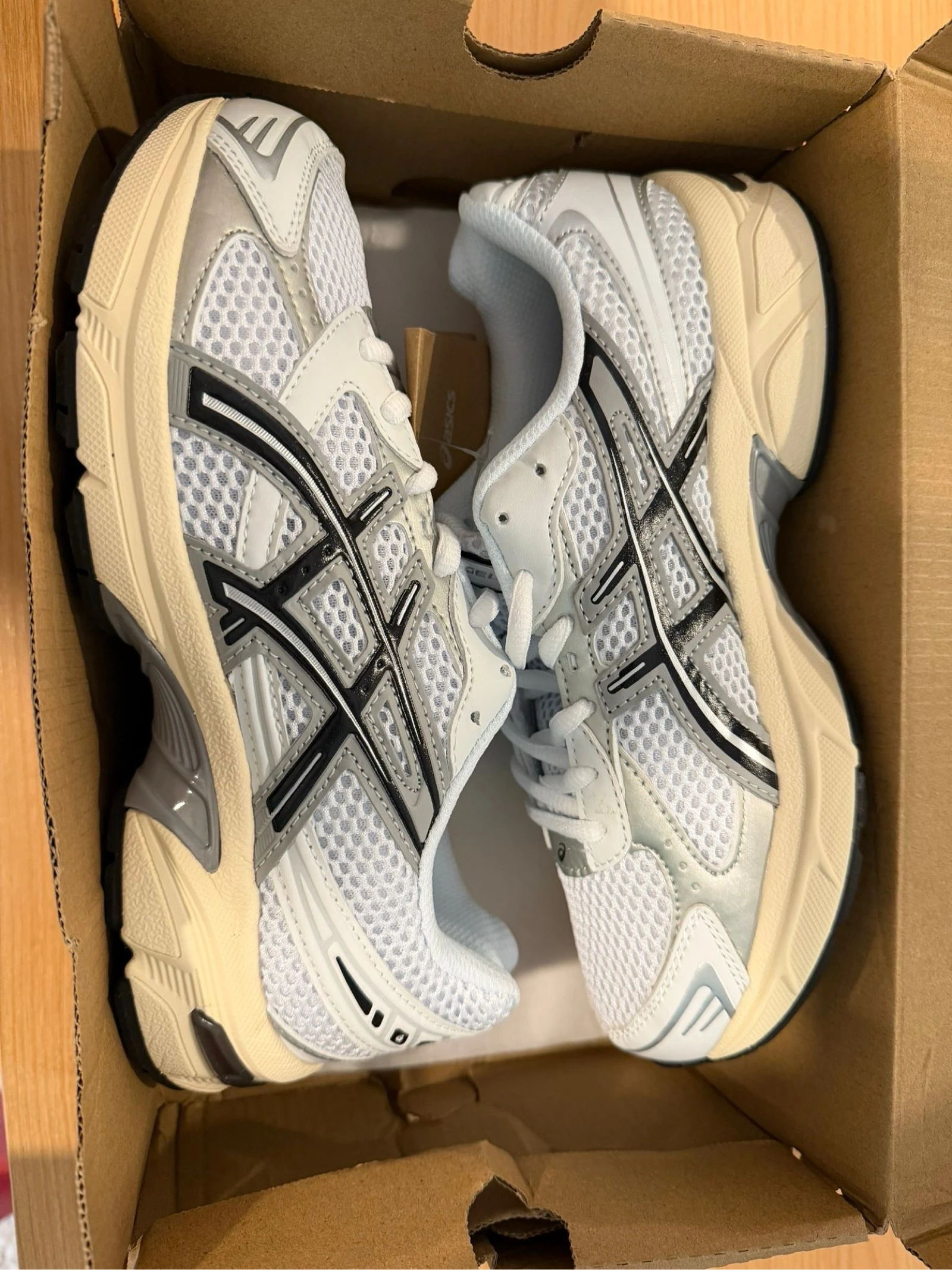 Asics Kayano 14 – photo 2